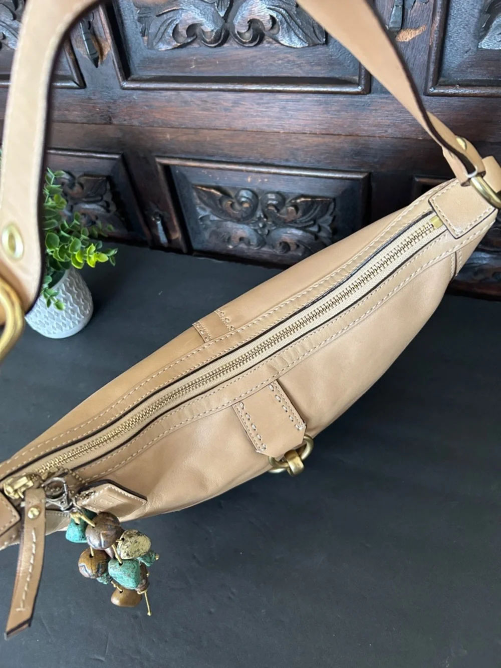 Y2K Vintage COACH Beige Hampton Soho Baguette Hobo Shoulder Bag